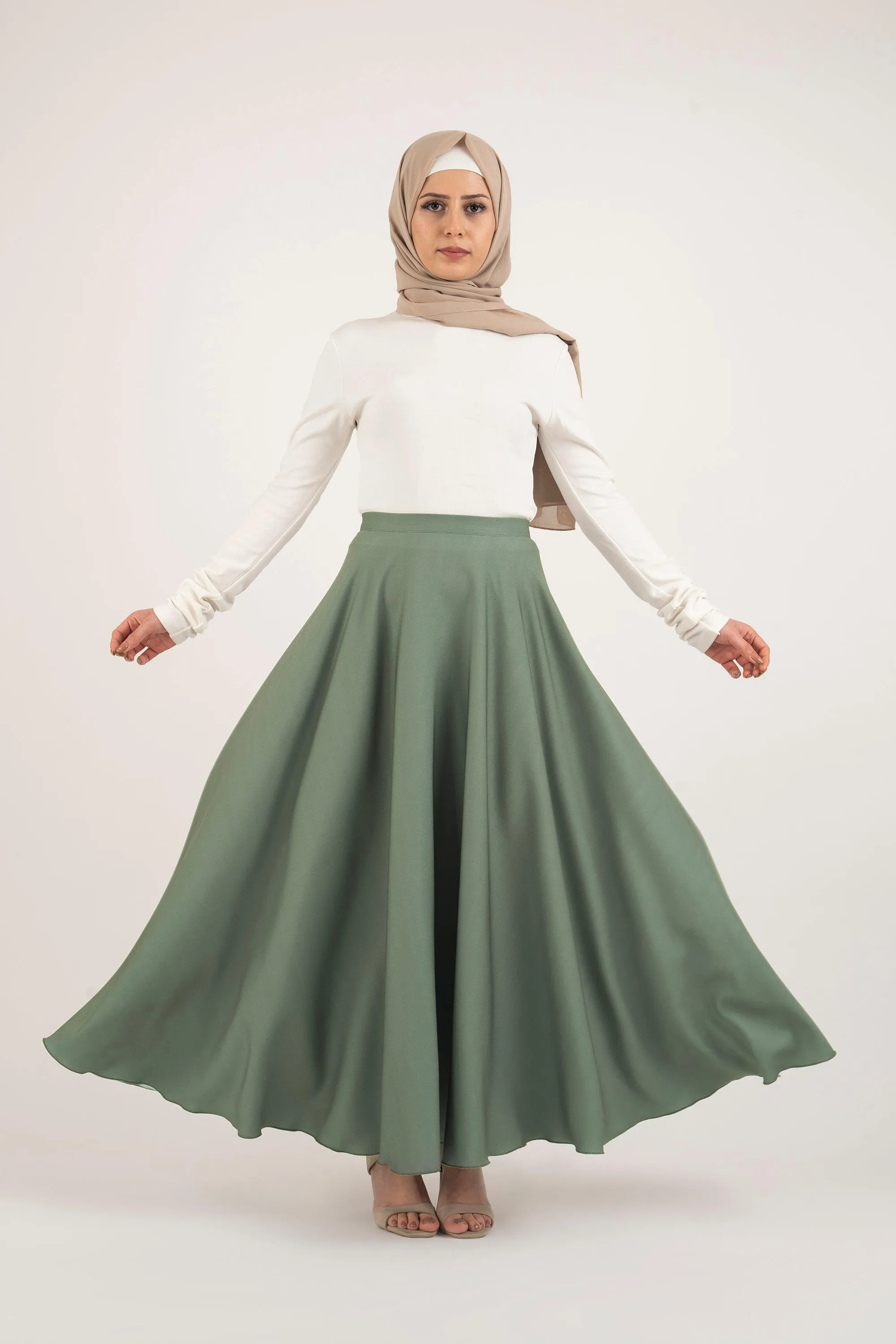 Basil Pleat Skirt