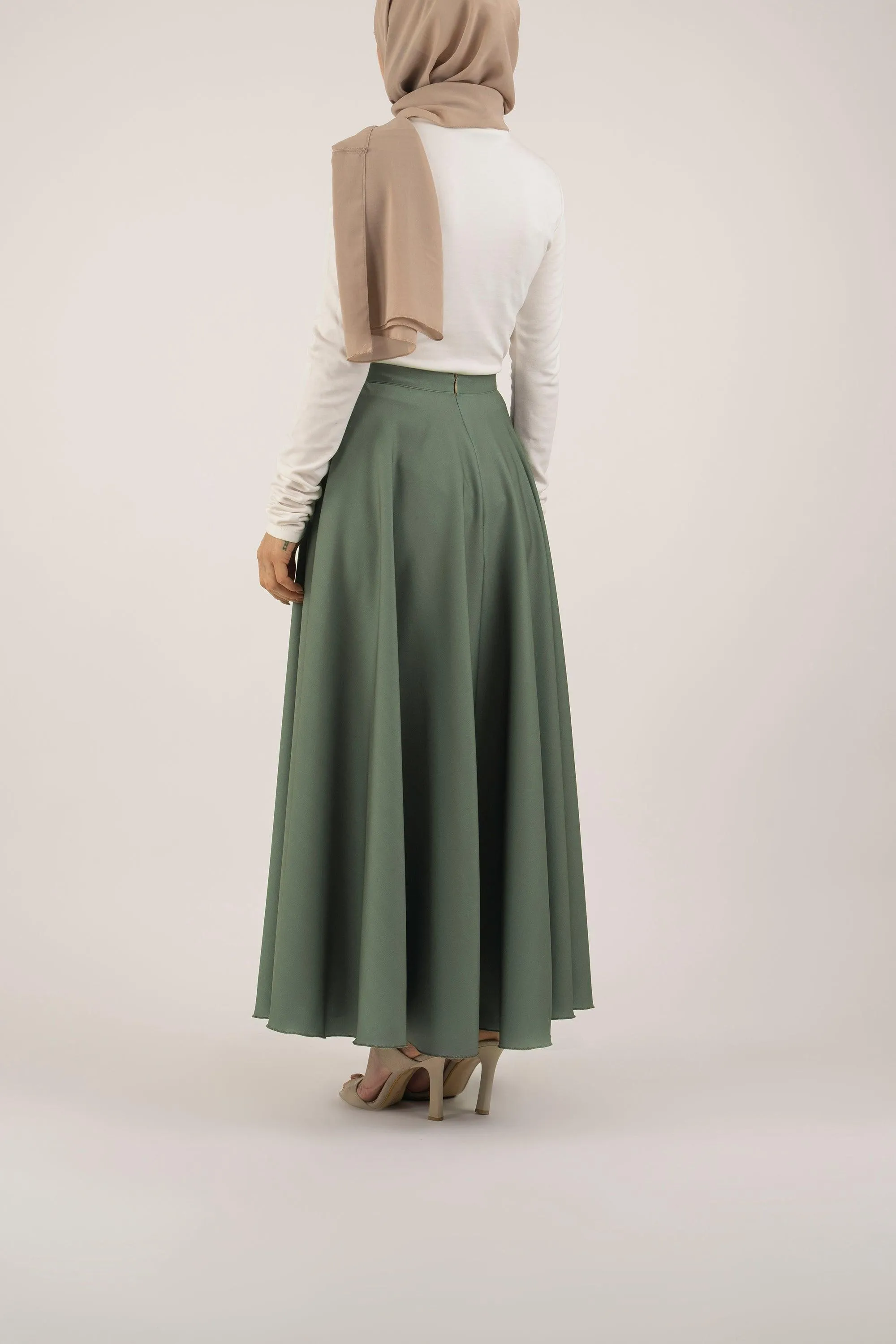 Basil Pleat Skirt