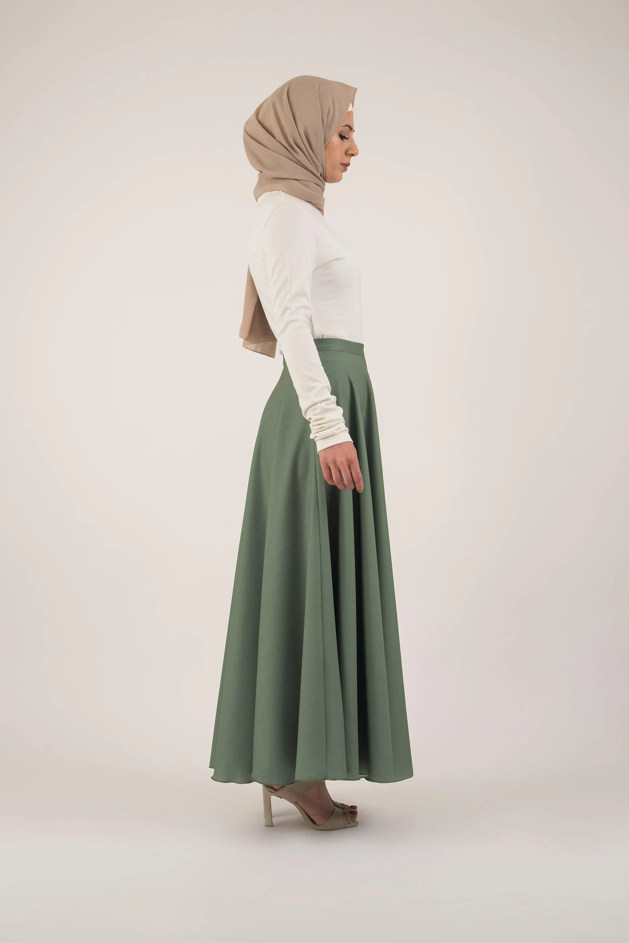 Basil Pleat Skirt