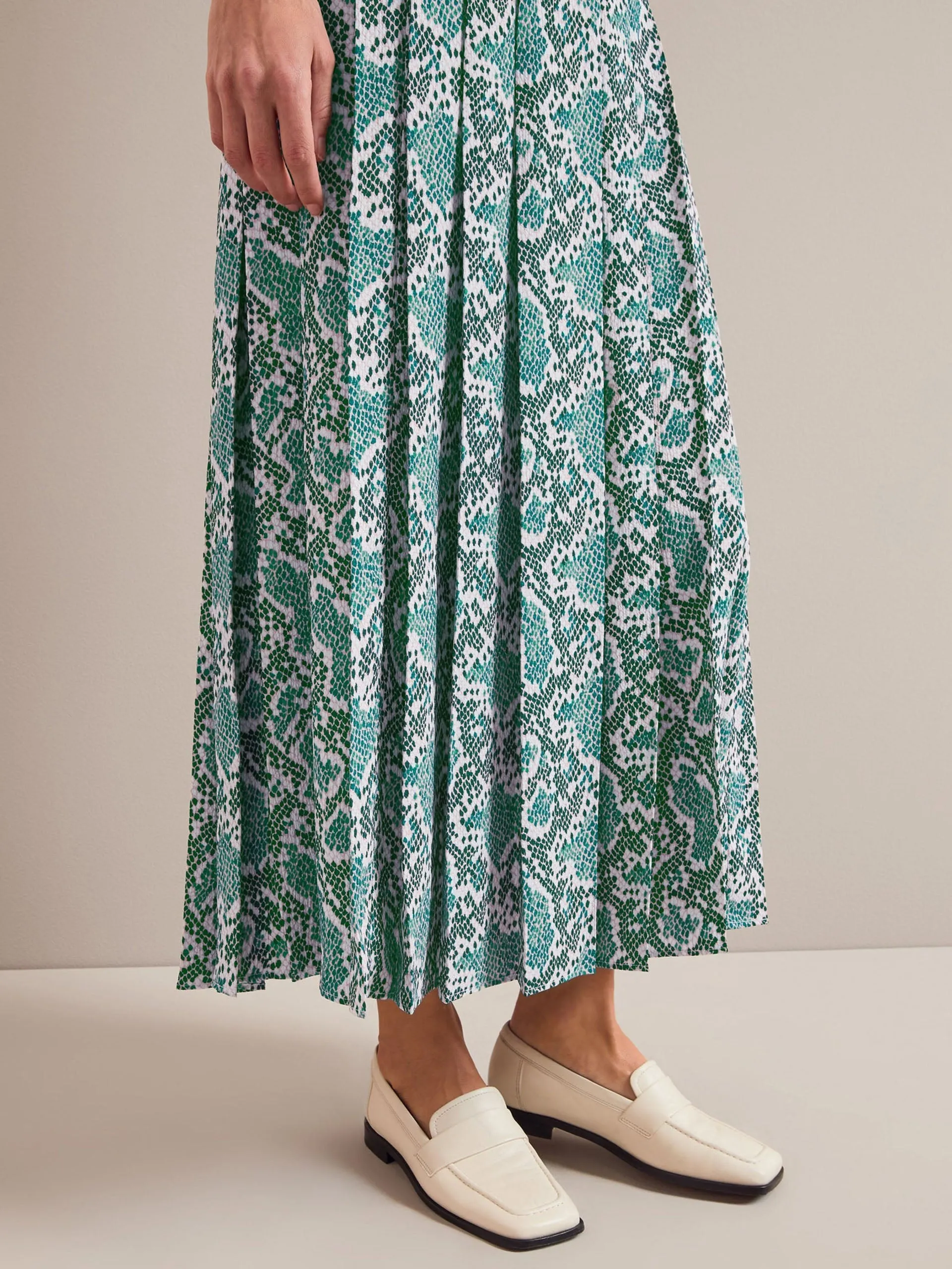 Green snakeskin print Sienna maxi skirt