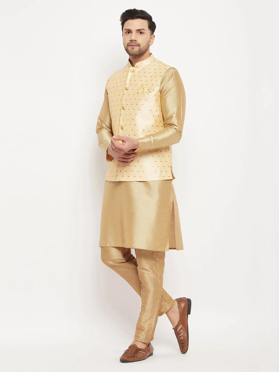 Jashvi Men's Gold Zari Weaved Jacket