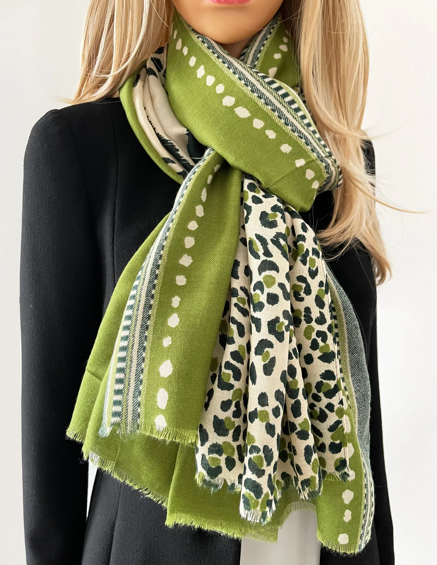 LARGE GREEN TIGER AND LEOPARD PRINT SHAWL SCARF