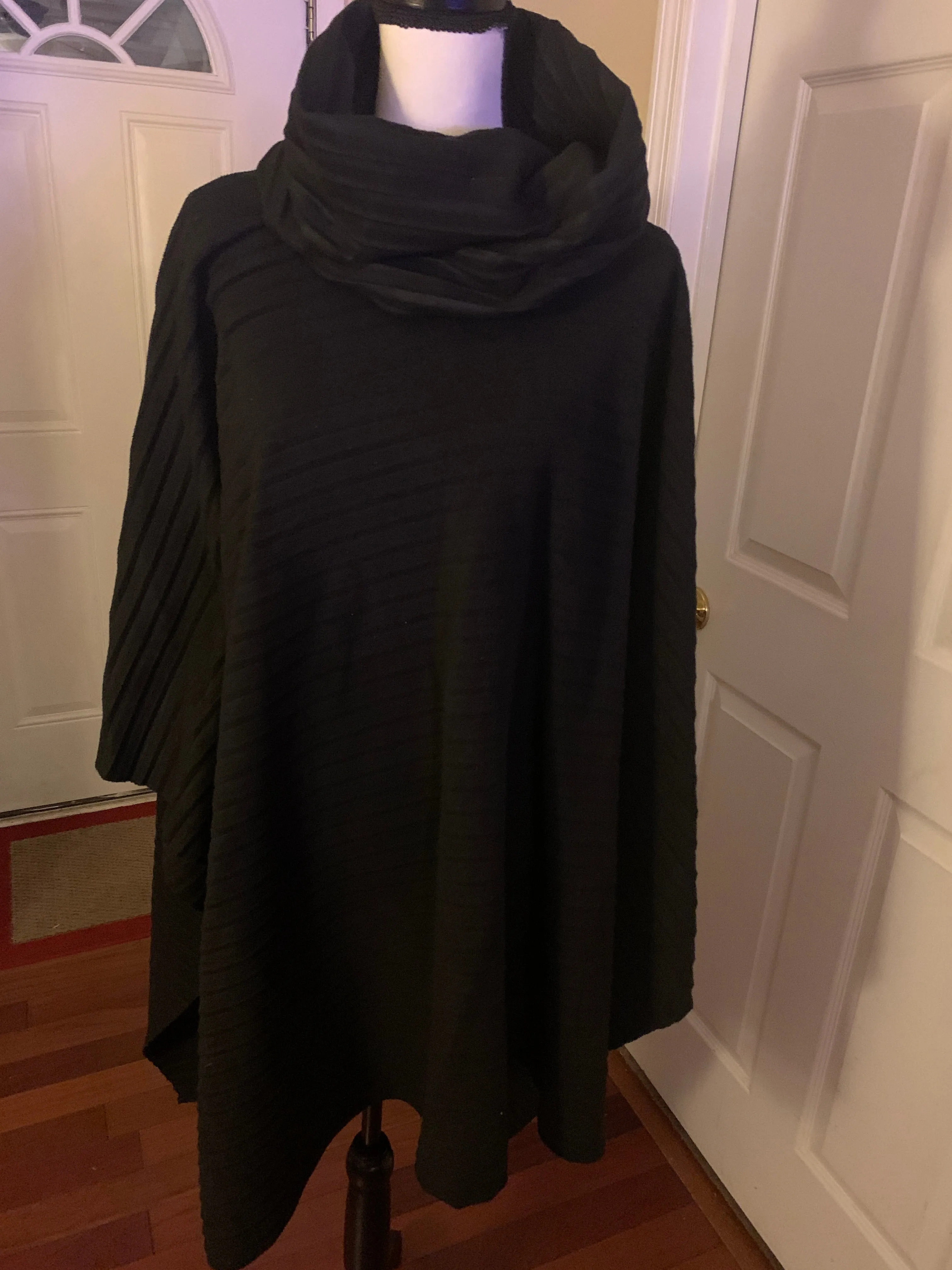 LeModa Black Knit Poncho