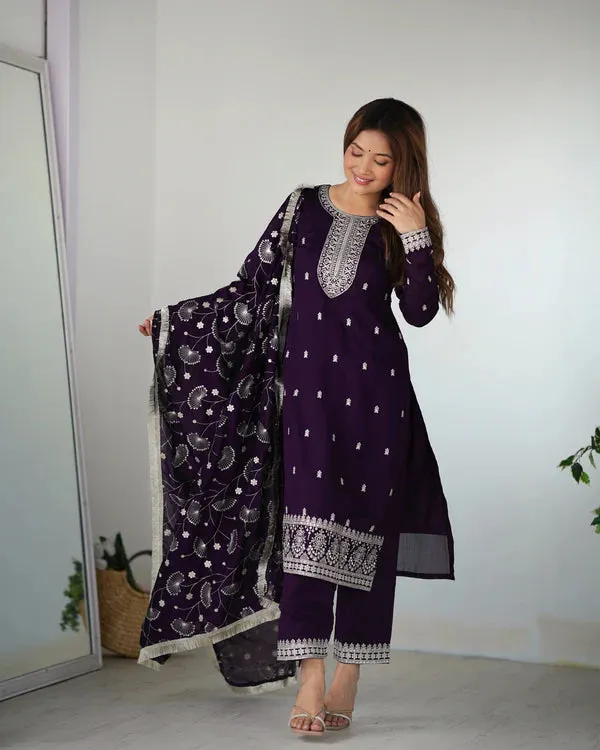 LIKSHA PREMIUM QUALITY SUIT SET DT -273