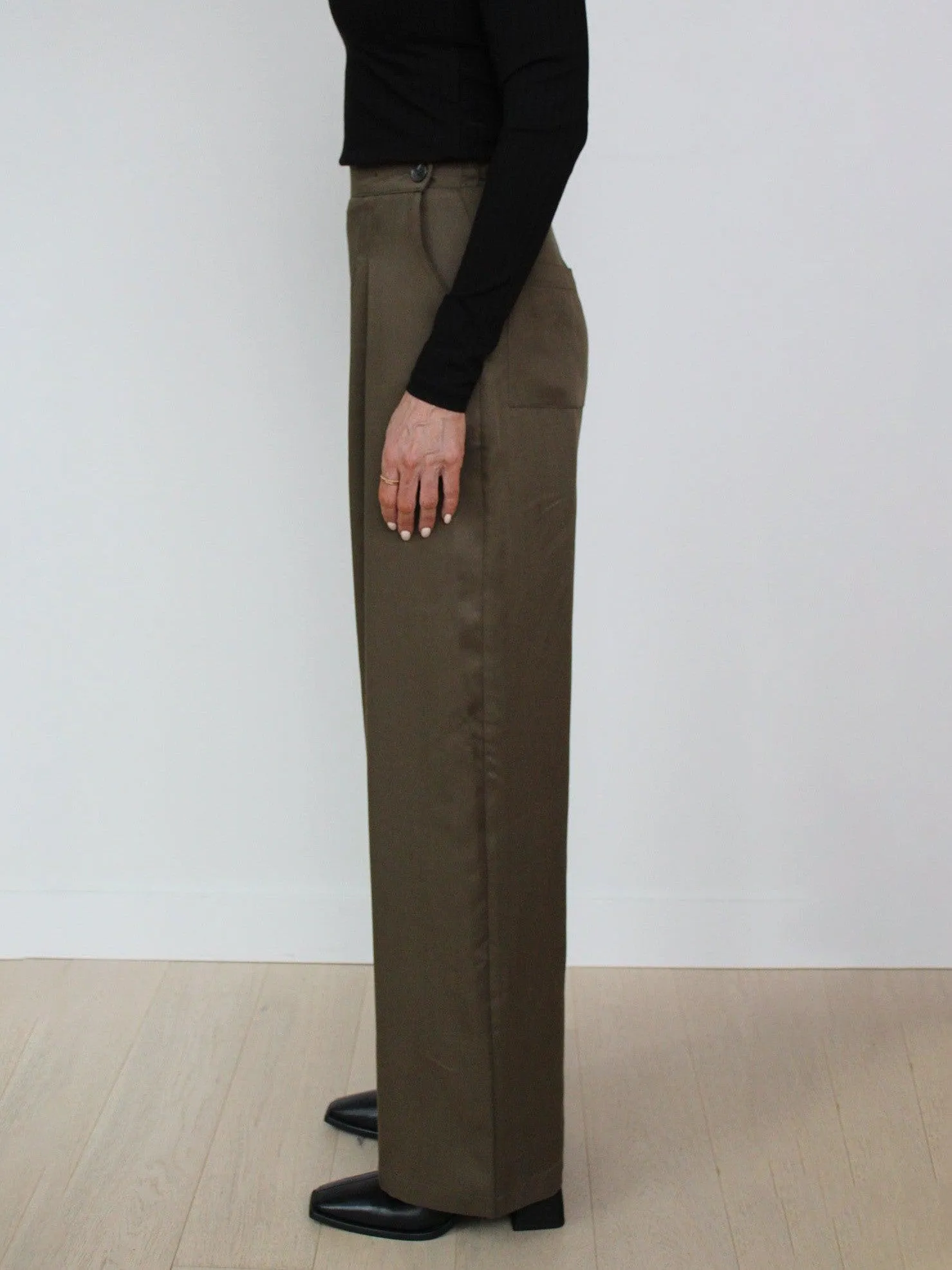 Long Pleat Pant