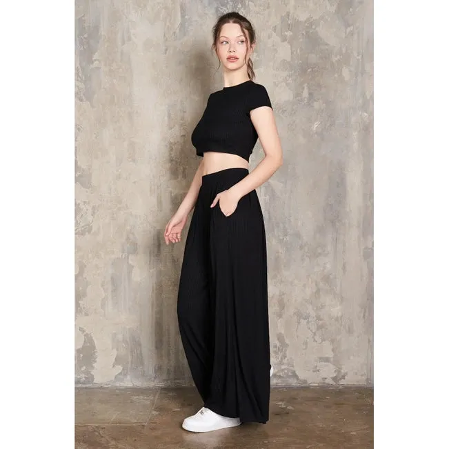 Maronie Rib Knit Crop Top   Pleated Pants Set | Black