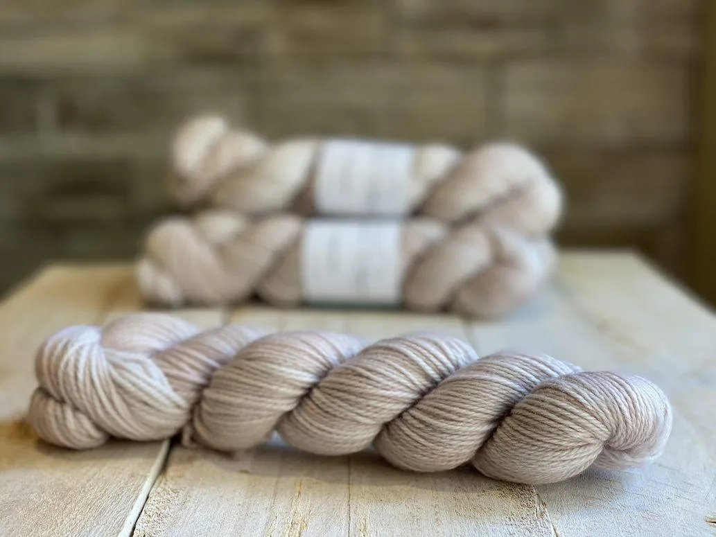 MERINO WORSTED BROOKE