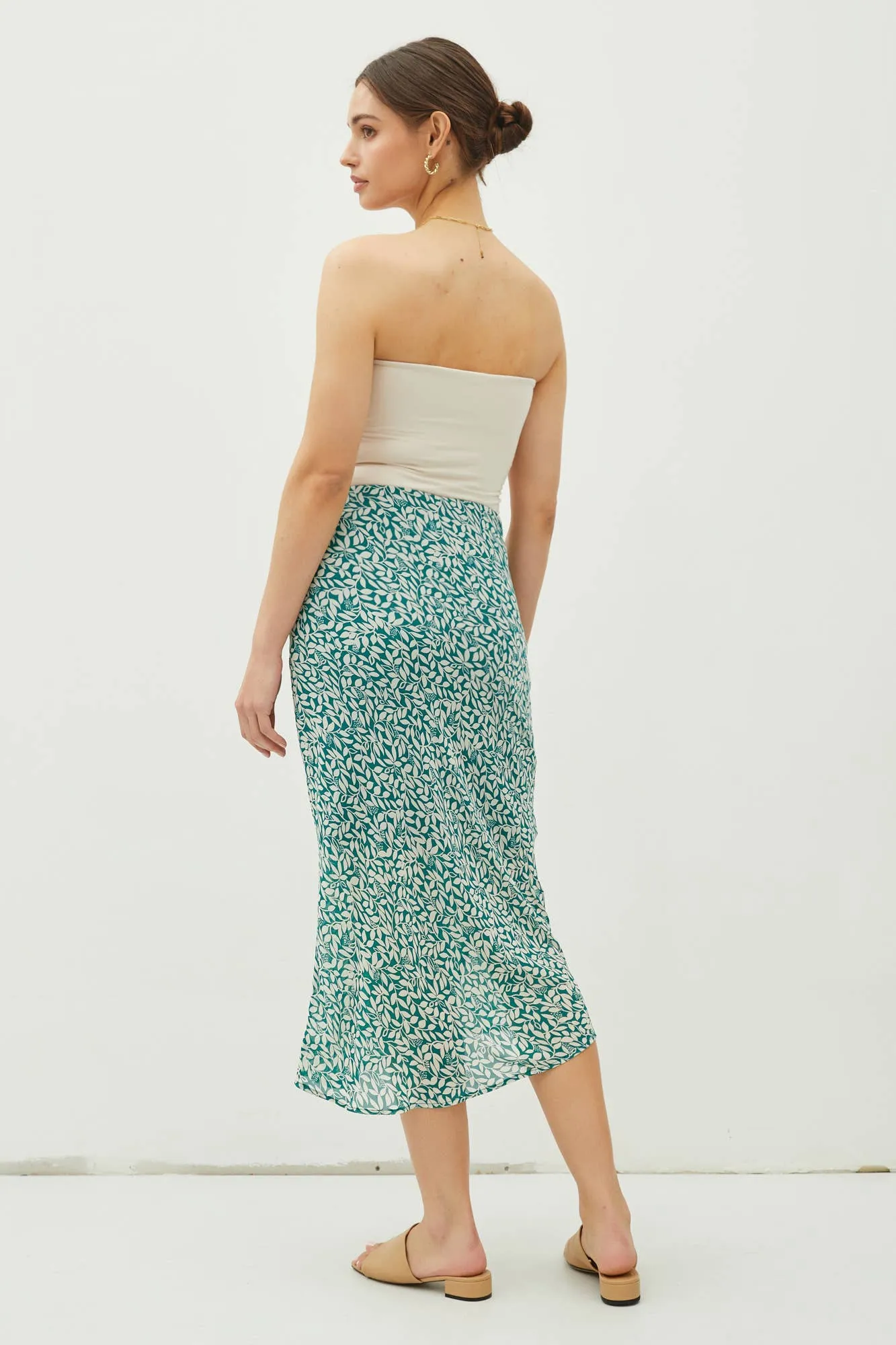 PRINT DRAPED SIDE KNOT MIDI SKIRT