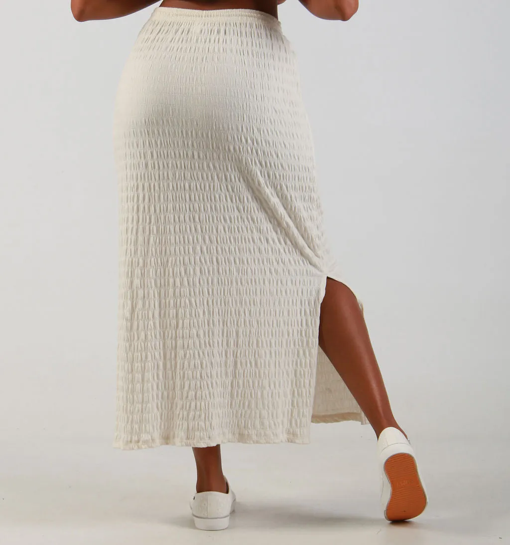 TEXTURE KNIT SKIRT – CREAM