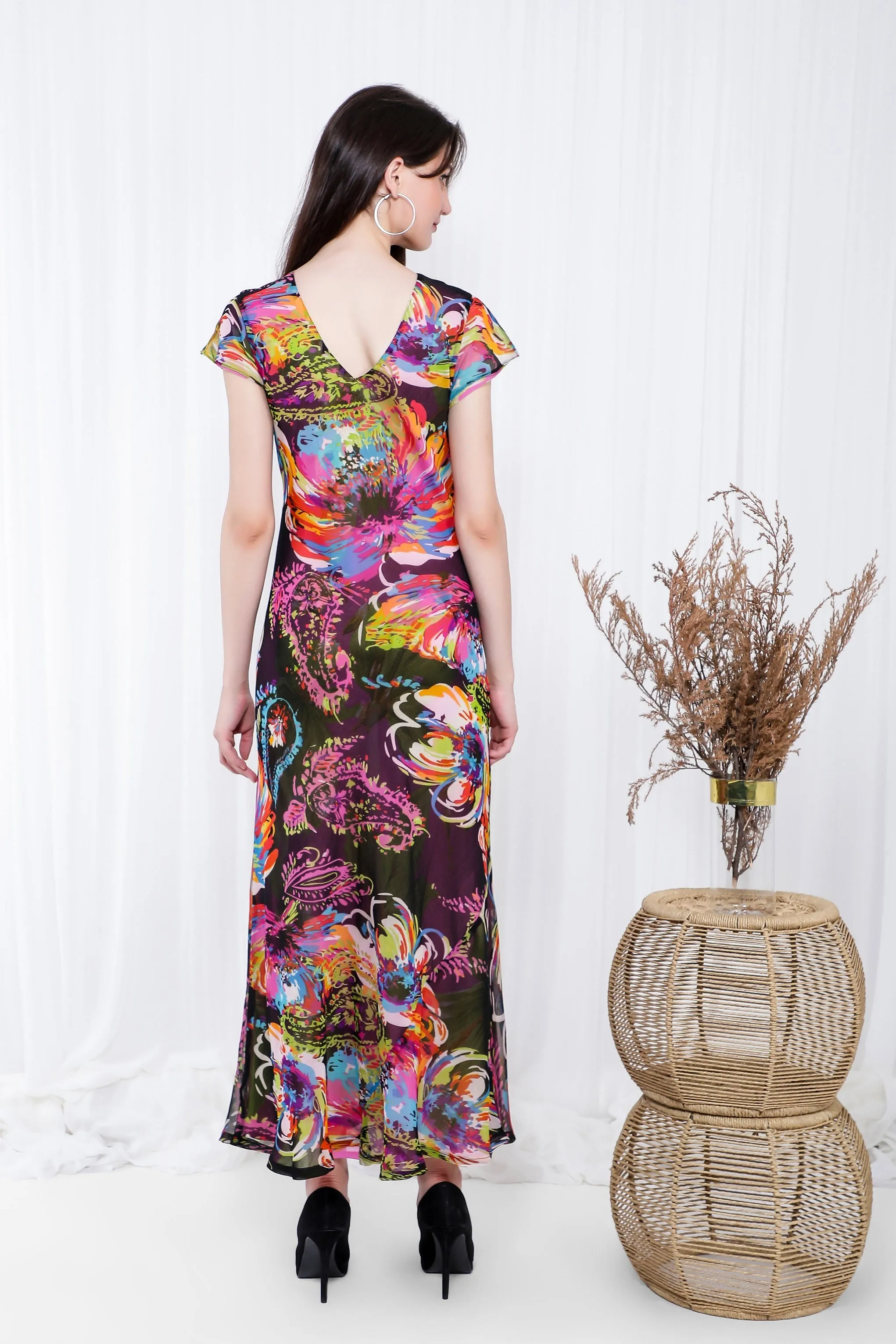 THE JAPAN FEEL REVERSIBLE DRESS IN ALL PRINTS