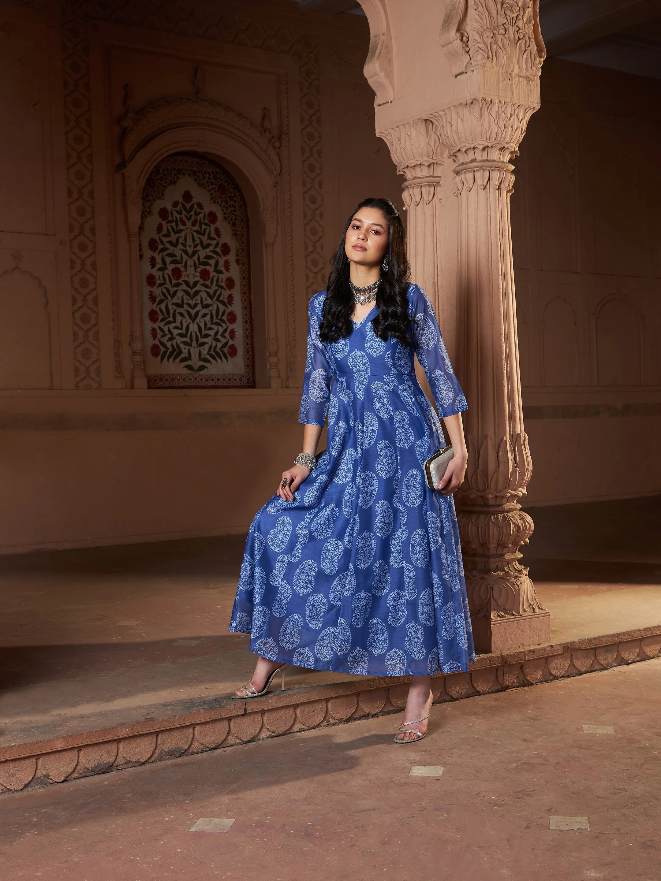 Women Blue Chanderi Paisley Long Anarkali Kurta