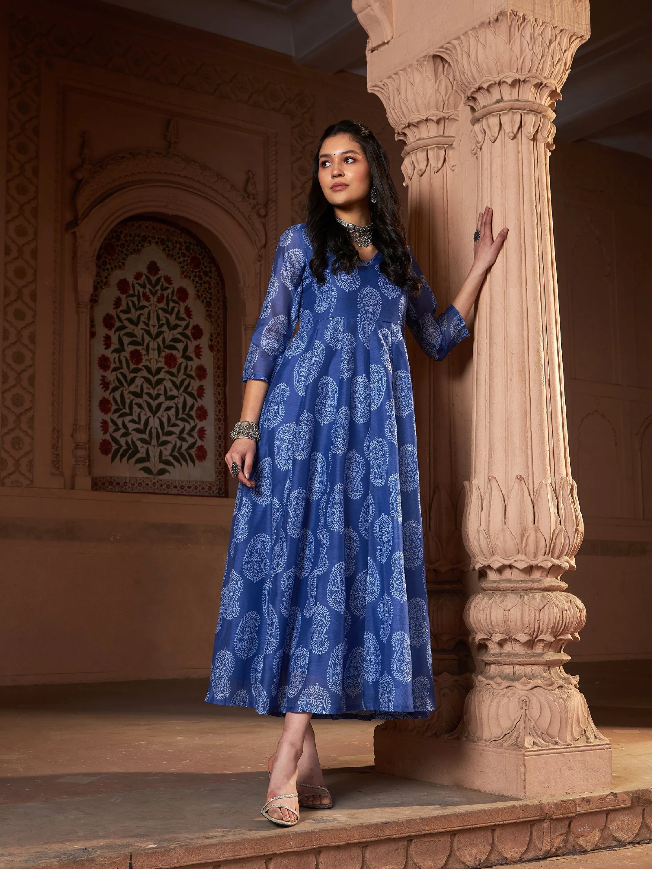 Women Blue Chanderi Paisley Long Anarkali Kurta