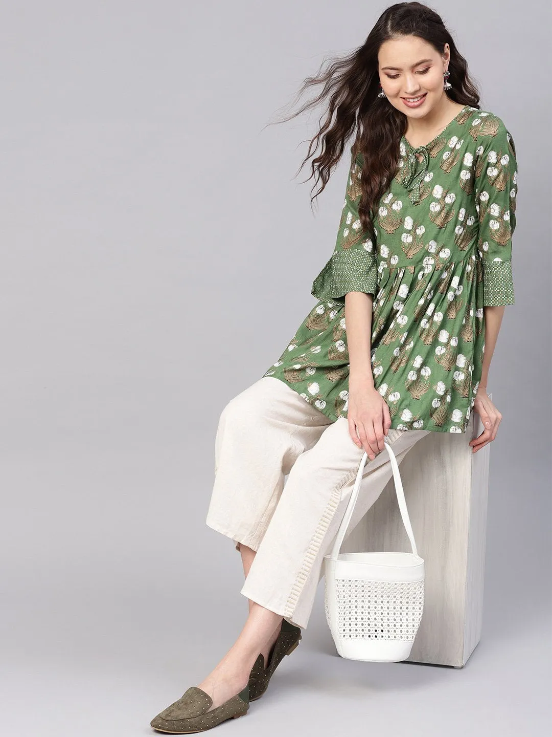 Women Green & White Printed A-Line Tunic