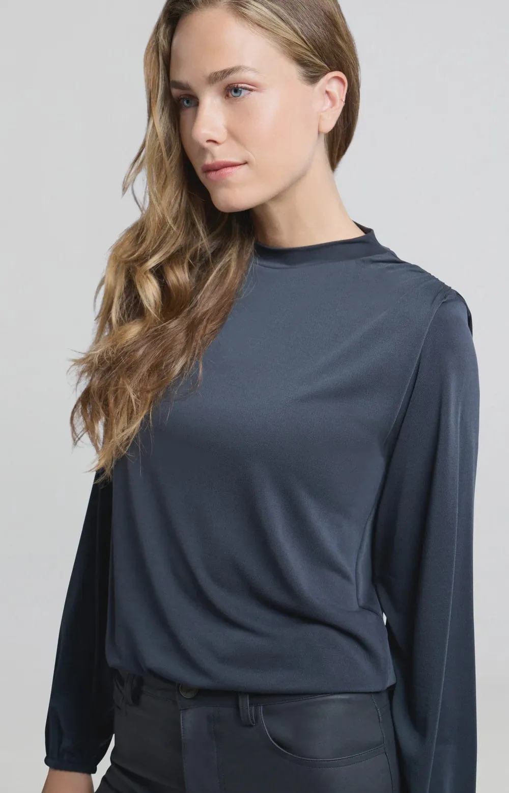 Yaya Flowing Jersey Top Pleated Shoulder Black